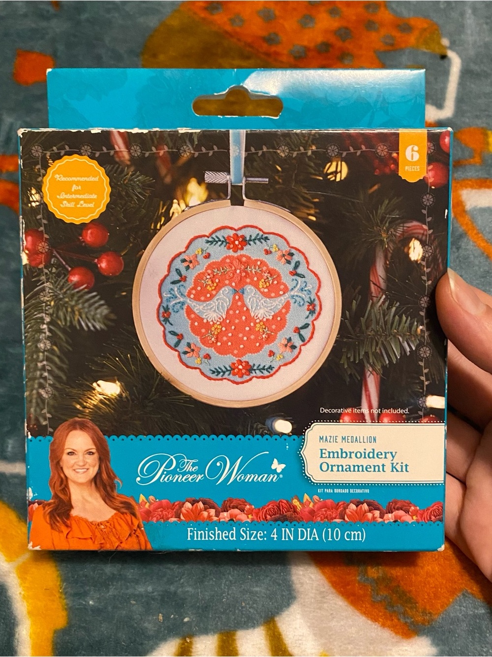 The Pioneer Woman Mazie Medallion Embroidery Ornament Craft Kit
